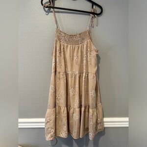 Forever 21 floral beige dress